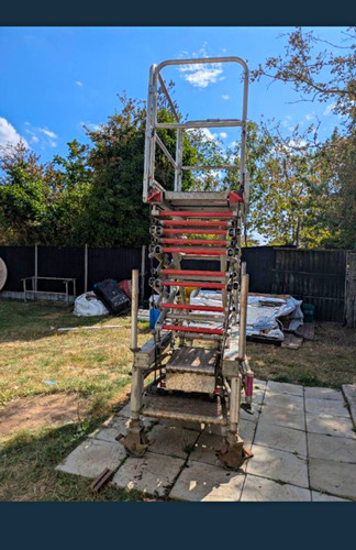 Mobile scissor lift work - scissor,